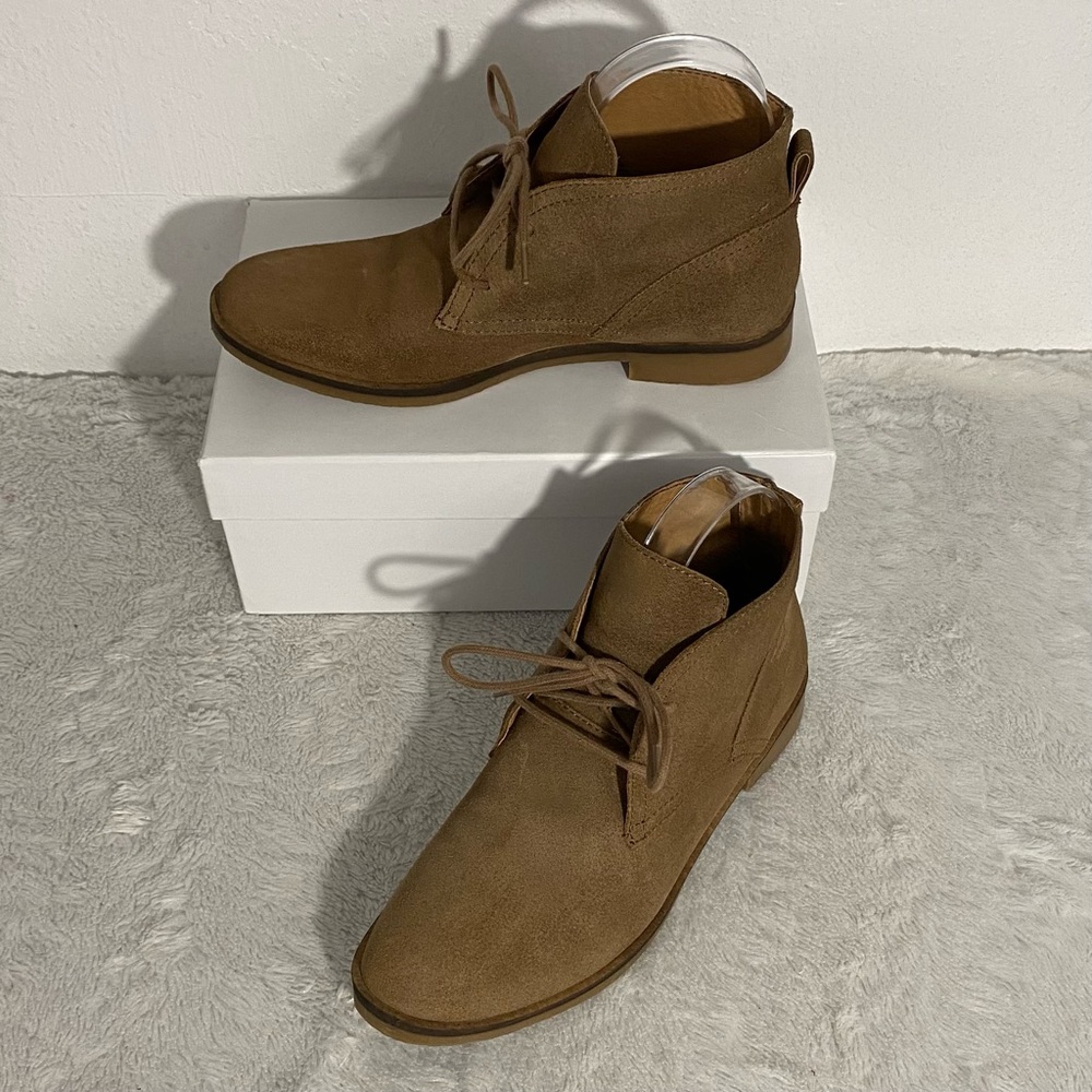 Lucky Brand Garboh Suede Chukka Boots Women’s Size 8M